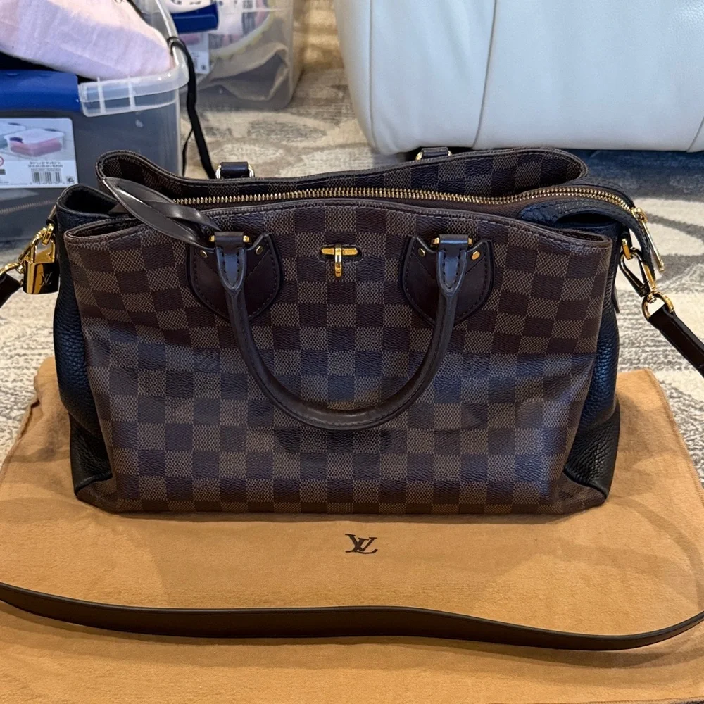 Louis Vuitton Damier two tone cross body bag